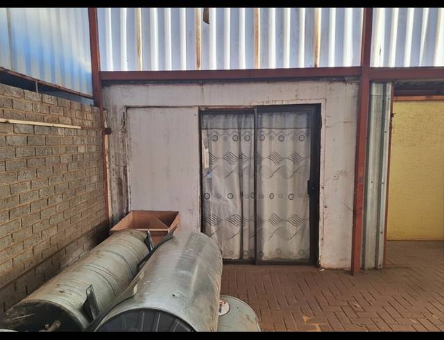 3 BEDROOM HOUSE FOR SALE IN VANDERBIJLPARK CW 1